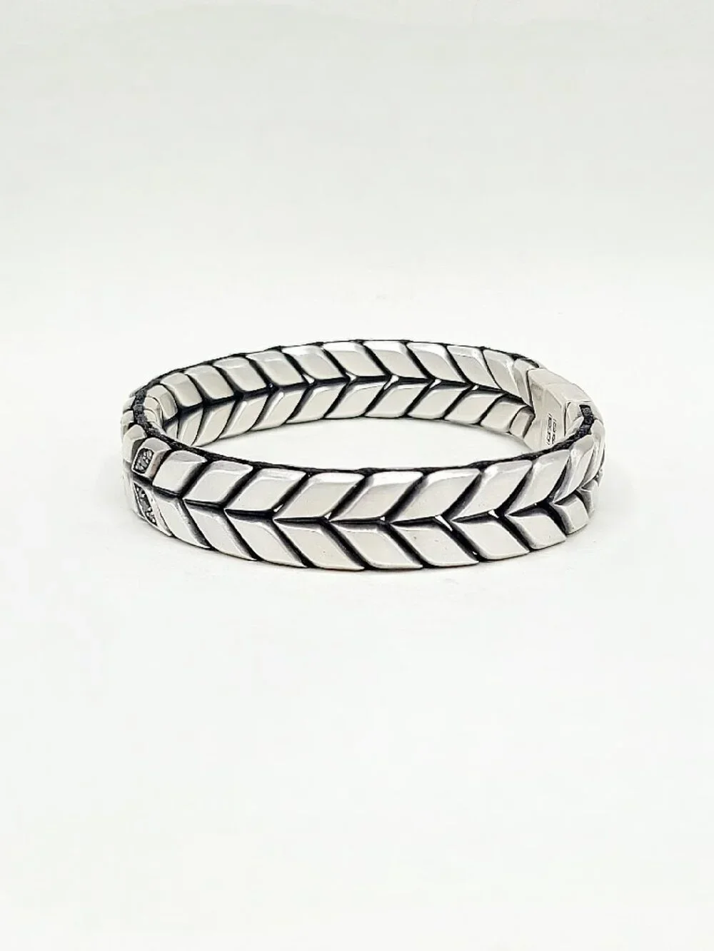 David Yurman Chevron Bracelet in Sterling Silver w/ Pavé Black Diamonds - Medium